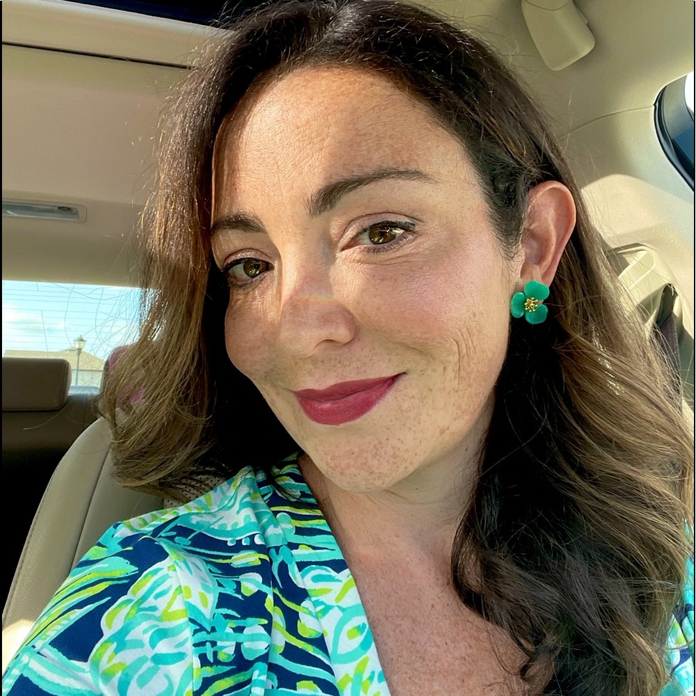 Meet your Posher, Jacqueline